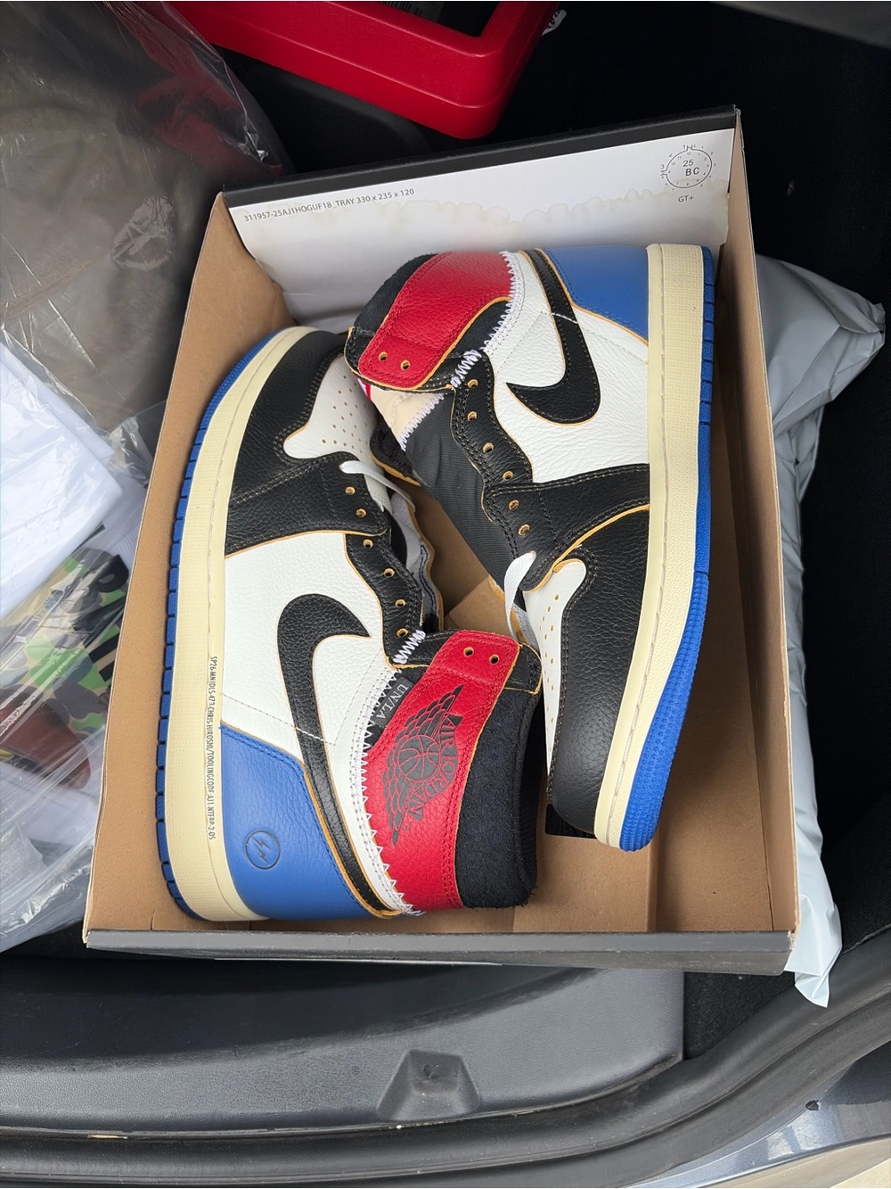 Nike Air Jordan 1 High OG — Black White Red Blue UN/LA